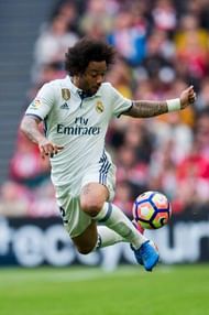 BILBAO, SPAIN - MARCH 18: Marcelo Vieira da Silva of Real Madrid controls the ball during the La Liga match between Athletic Club Bilbao and Real Madrid at San Mames Stadium on March 18, 2017 in Bilbao, Spain.  (Photo by Juan Manuel Serrano Arce/Getty Images)